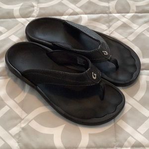 Olukai Women’s Ohana Flip Flops size 6